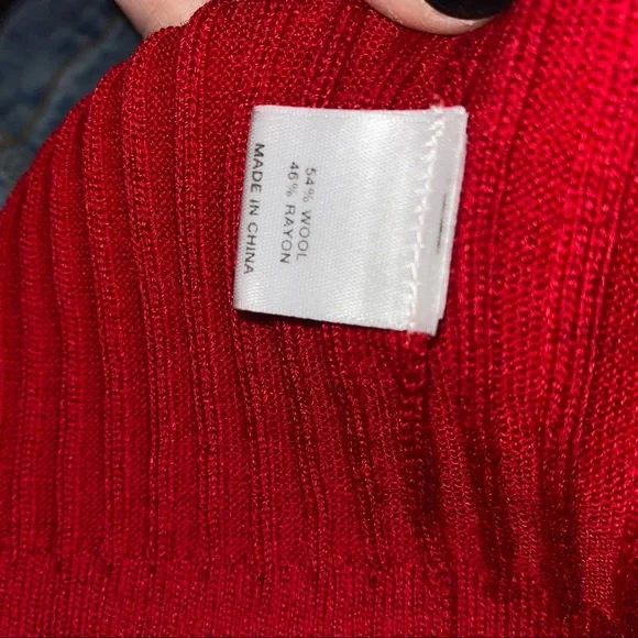 St. John Ribbed Sweater 3/4 sleeve - Picture 6 of 7